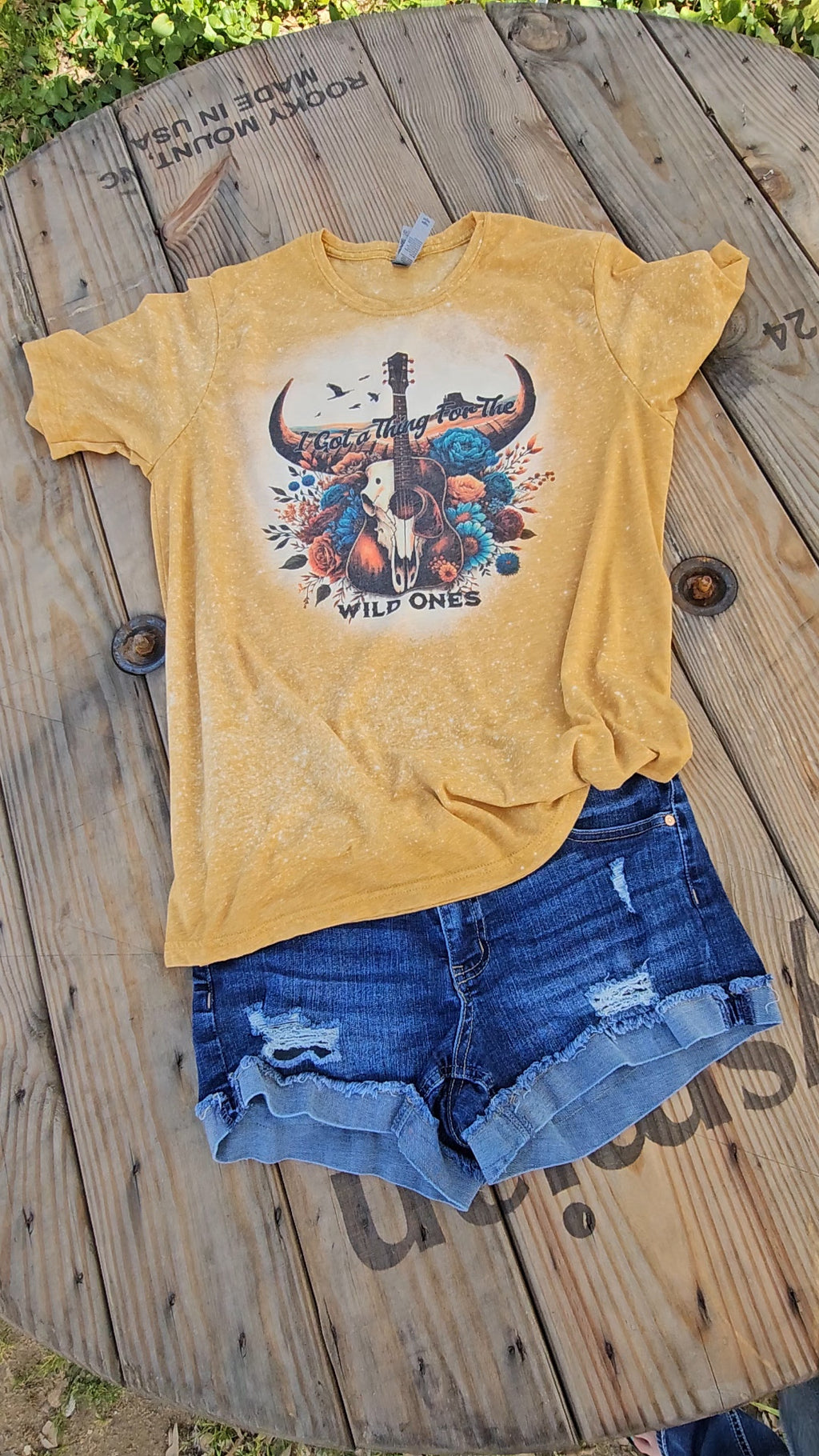WILD ONES BLEACHED TEE